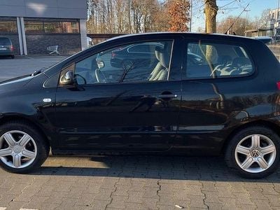 Gebraucht VW Fox Style 54 PS (39 kW) 2009 Schwarz Kleinwagen