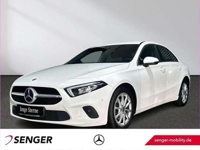 Gebraucht Mercedes A180 Business 116 PS (85 kW) 2020 Weiß Limousine