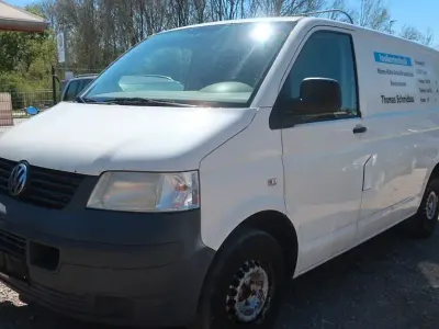 Gebraucht VW T5 102 PS (75 kW) 2008 Grau Van