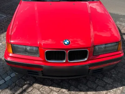 Gebraucht BMW 316 102 PS (75 kW) 1995 Rot Limousine