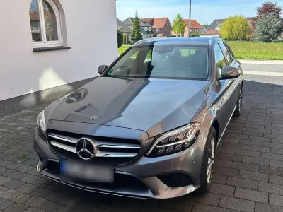 Gebraucht Mercedes C180 156 PS (114 kW) 2019 Grau Kombi