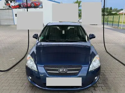 Gebraucht Kia Ceed LX 109 PS (80 kW) 2009 Blau Kleinwagen