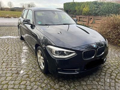 Schwarz Gebraucht 2012 BMW 116 Sport Line Kleinwagen | 4.800 € (Guter Preis)
