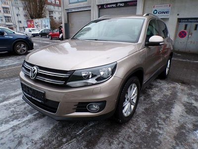 Beige Gebraucht 2012 VW Tiguan Sportline SUV | 12.490 € (Fairer Preis)