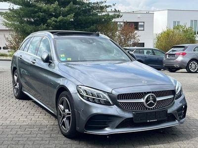 Usata Mercedes C300e AMG 306 CV (225 kW) 2021 Grigio Berlina