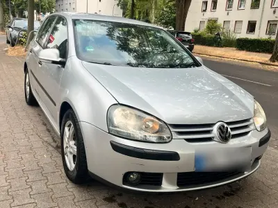 Gebraucht VW Golf IV 75 PS (55 kW) 2006 Silber Limousine