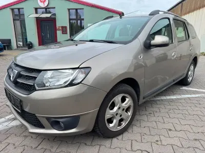 Gebraucht Dacia Logan MCV Ambiance 90 PS (66 kW) 2014 Limousine