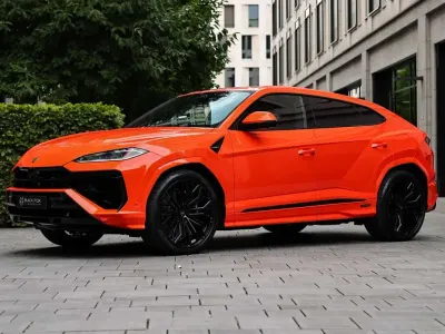 Neu Lamborghini Urus 799 PS (587 kW) 2026 Orange SUV