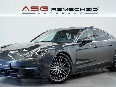 Porsche Panamera 4S