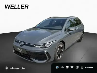 Gebraucht VW Golf VIII R-line 150 PS (110 kW) 2025 Dolphin gray metallic (grau) Kombi
