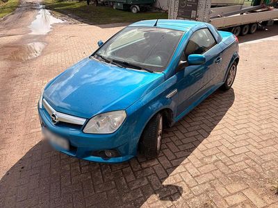 Second-hand Opel Tigra 2007 Albastru Cabrio