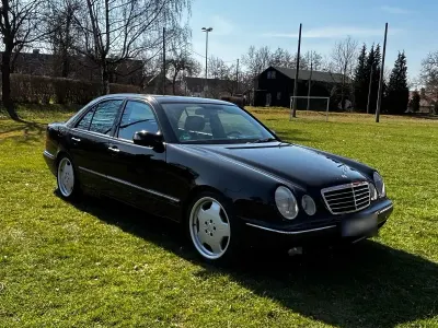 Brugt Mercedes E320 224 HK (164 kW) 2001 Sort Sedan