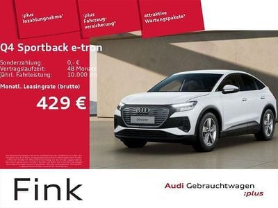 Weiß (gletscherweiß metallic) Gebraucht 2025 Audi Q4 Sportback e-tron Comfort SUV | 43.450 € (Guter Preis)
