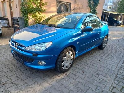 Gebraucht Peugeot 206 CC 109 PS (80 kW) 2006 Blau Cabrio
