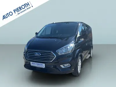 Gebraucht Ford Tourneo Titanium 150 PS (110 kW) 2023 Schwarz metallic Van / Kleinbus