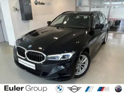 Gebraucht BMW 318 Sport Line 150 PS (110 kW) 2023 Schwarz Kombi