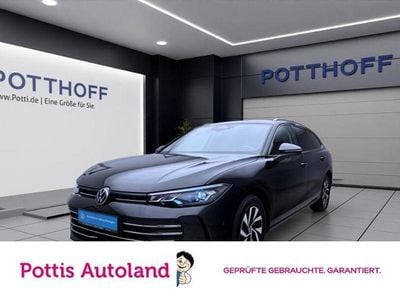 Gebraucht VW Passat Business 150 PS (110 kW) 2025 Schwarz Kombi