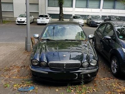 Jaguar X-type