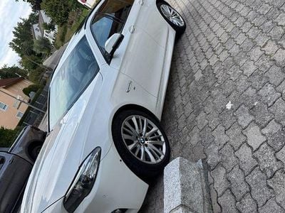 Weiß Gebraucht 2015 BMW 530 M Sport Kombi | 15.500 € (Fairer Preis)