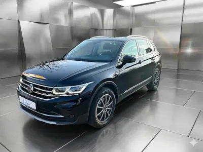 Gebraucht VW Tiguan Elegance 200 PS (147 kW) 2021 SUV