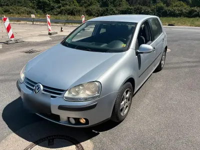 Gebraucht VW Golf V Trendline 105 PS (77 kW) 2006 Silber Kleinwagen