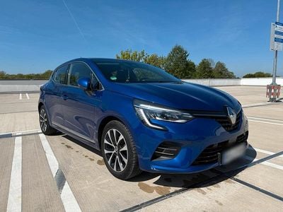 Second-hand Renault Clio V 101 CP (74 kW) 2020 Albastru Hatchback