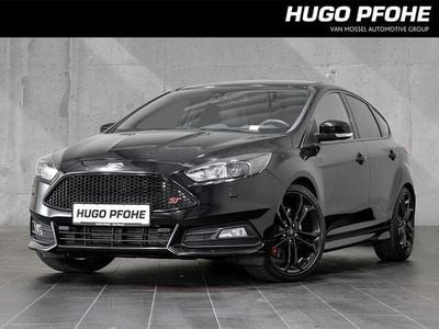 Gebraucht Ford Focus Sport 250 PS (183 kW) 2017 Iridium schwarz mica Limousine