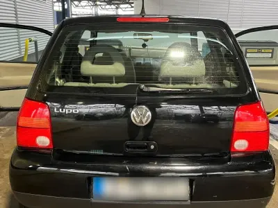 Brugt VW Lupo 60 HK (44 kW) 2002 Sort Hatchback