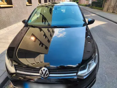 Gebraucht VW Polo Highline 90 PS (66 kW) 2017 Schwarz Kleinwagen