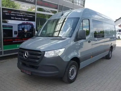 Gebraucht Mercedes Sprinter 190 PS (139 kW) 2021 Grau Van