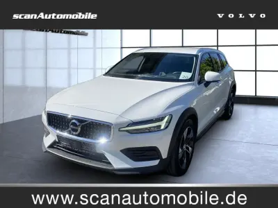 Gebraucht Volvo V60 197 PS (144 kW) 2022 Ice white Kombi