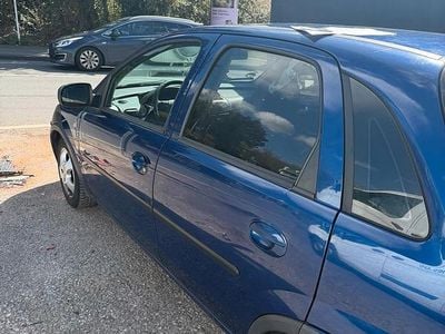 Second-hand Opel Corsa 90 CP (66 kW) 2005 Albastru Hatchback