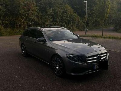 Gebraucht 2017 Mercedes E220 Avantgarde Kombi | 22.500 € (Fairer Preis)