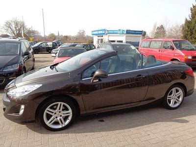 Gebraucht Peugeot 308 CC Premium 156 PS (114 kW) 2011 Braun Cabrio