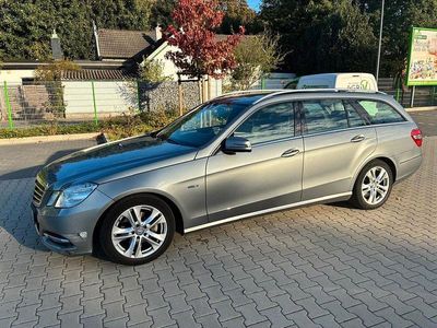 Mercedes E220
