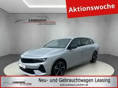 Używany Opel Astra 131 KM (96 kW) 2024 Srebrny Kombi