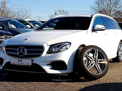 Weiß Gebraucht 2017 Mercedes E220 AMG line Limousine | 23.950 € (Guter Preis)