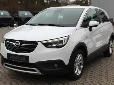 Second-hand Opel Crossland 268 CP (197 kW) 2018 Albastru SUV