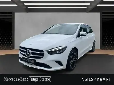 Gebraucht Mercedes B200 Progressive 163 PS (119 kW) 2020 Weiß Kleinwagen