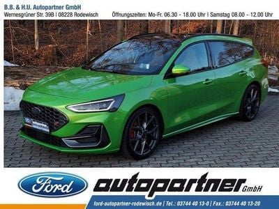 Gebraucht Ford Focus ST 280 PS (205 kW) 2023 Grün Limousine