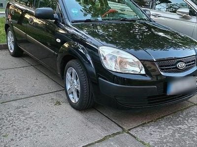 Usata Kia Rio 97 CV (71 kW) 2009 Nero Utilitaria