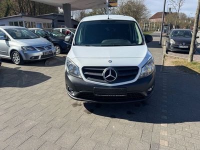 Mercedes Citan 109