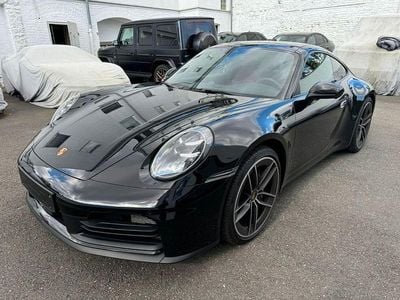 Porsche 911 Carrera