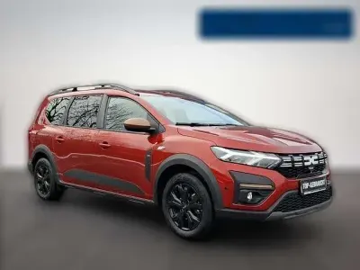 Usata Dacia Jogger Extreme 140 CV (102 kW) 2025 Marrone Monovolume