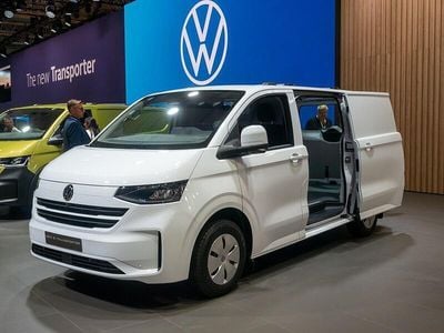 Neu VW T7 110 PS (80 kW) 2025 Van