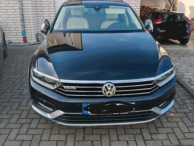 Gebraucht VW Passat Alltrack 190 PS (139 kW) 2018 Schwarz Kombi