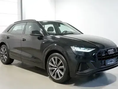 Gebraucht Audi Q8 S-Line 286 PS (210 kW) 2022 Schwarz SUV