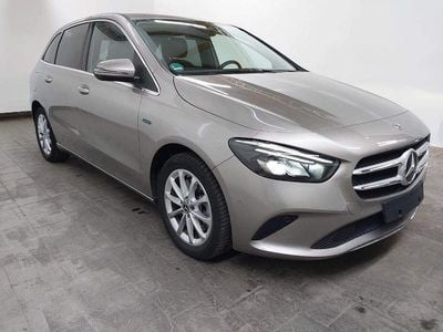 Usata Mercedes B250 160 CV (117 kW) 2021 Argento Monovolume
