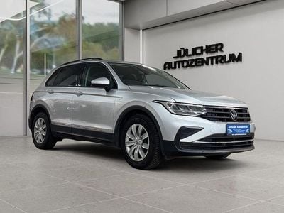 Silber Gebraucht 2021 VW Tiguan Life SUV | 21.990 € (Superpreis)