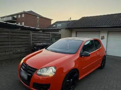 Używany VW Golf V GTD 190 KM (139 kW) 2006 Pomarańczowy Hatchback